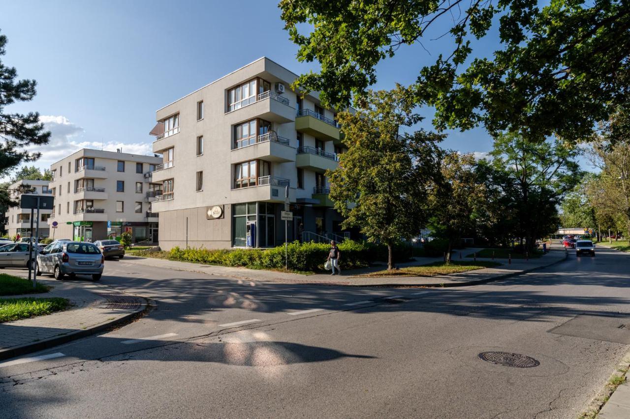 Borkowska Standard Apartment Krasków Exteriör bild